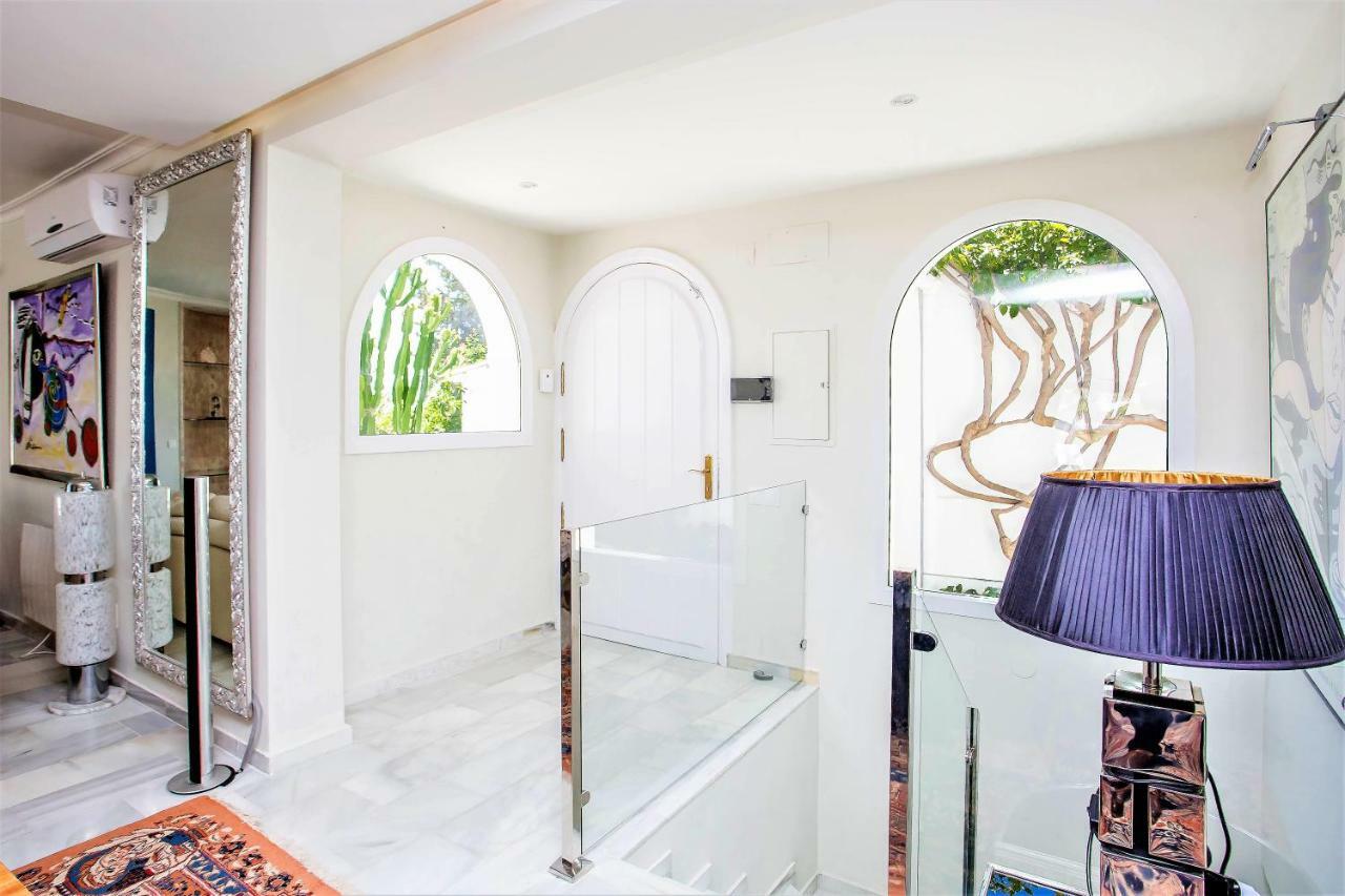 Luxury Villa With Swimming Pool And Jacuzzi Marbella Buitenkant foto
